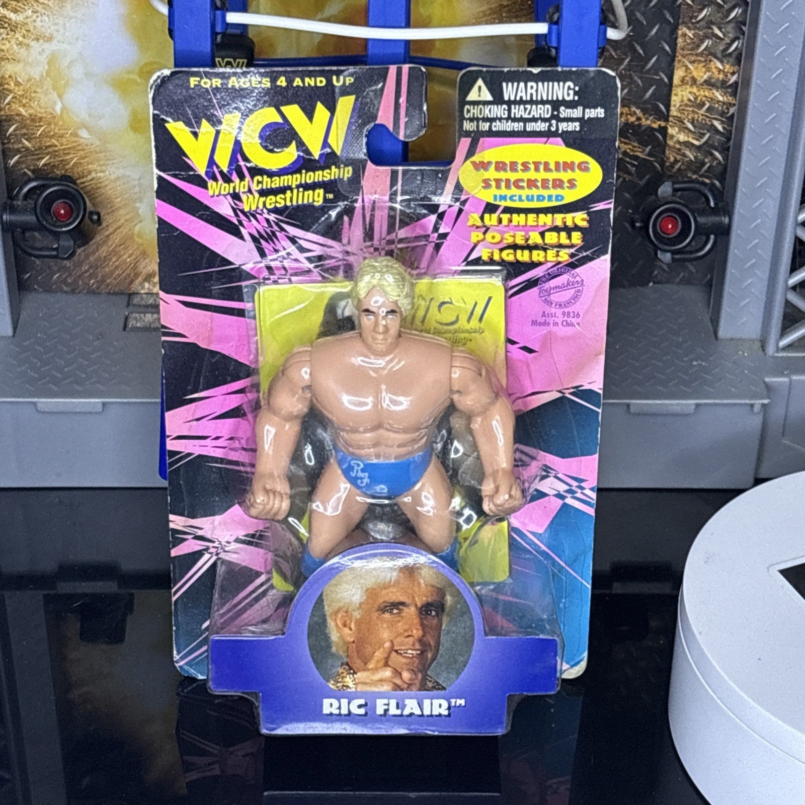 1998 WCW Authentic Poseable Wrestling Figure Ric Flair Toymakers New Vintage