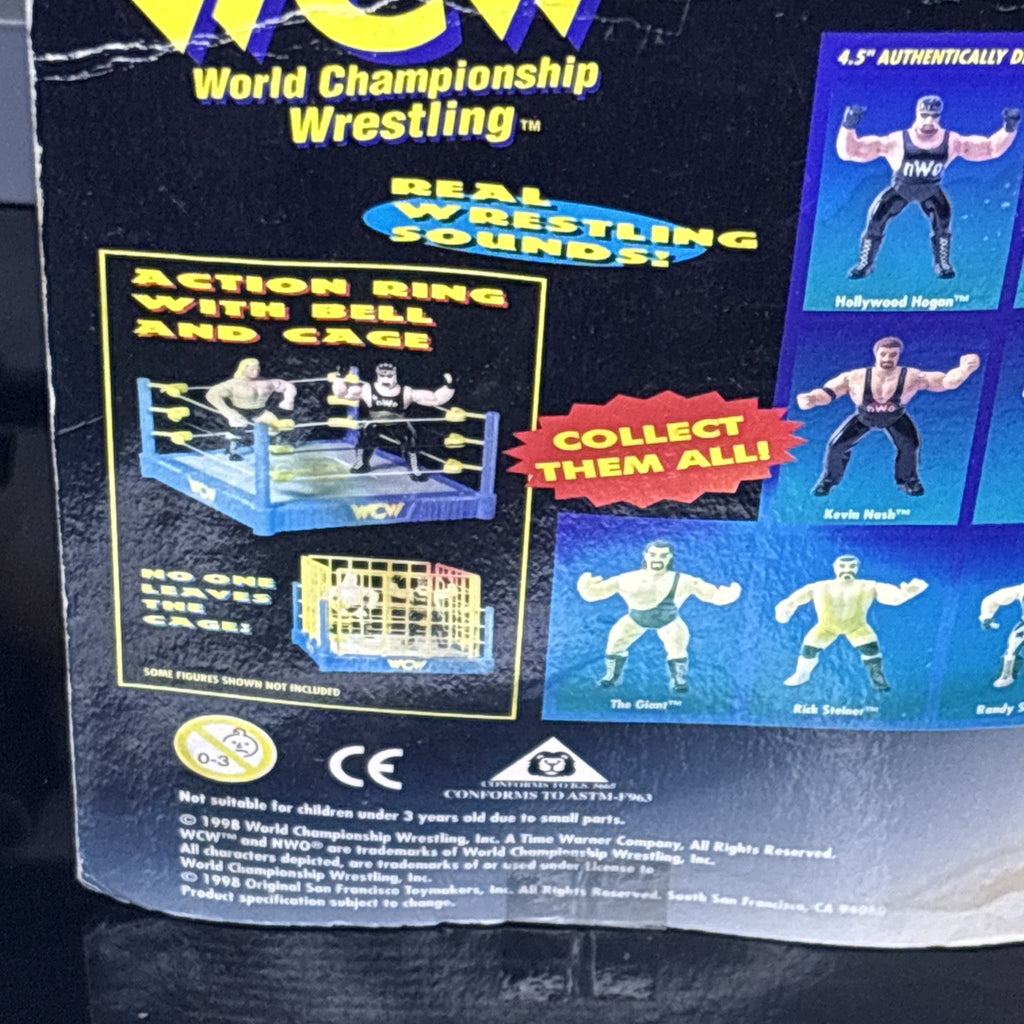 1998 WCW Authentic Poseable Wrestling Figure Ric Flair Toymakers New Vintage